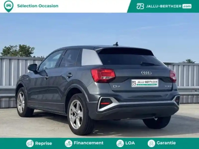 Audi Q2 35 tfsi 150ch s line s tronic 7 — photo 3