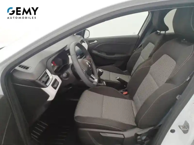 Renault Clio tce 90 — photo 9