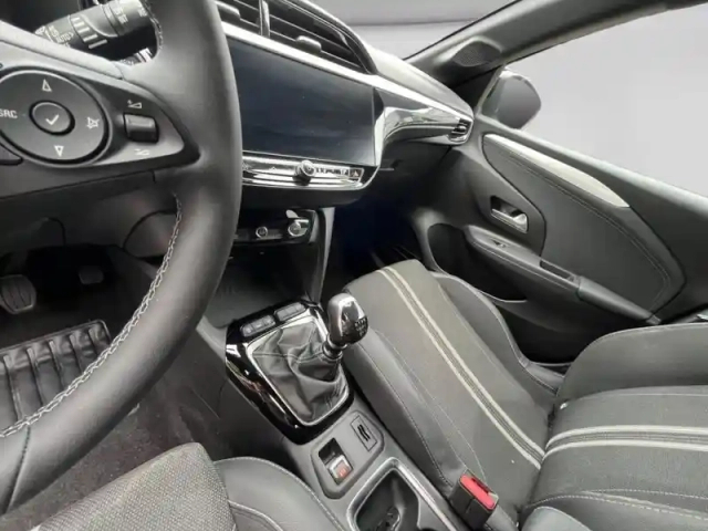 Opel Corsa 1.2 turbo 100ch gs — photo 12