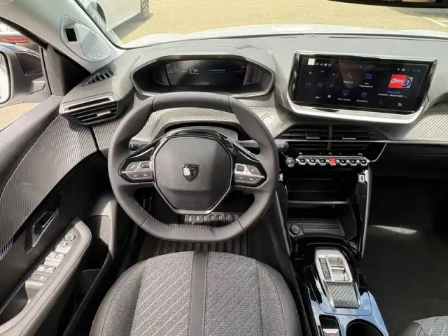 Peugeot 208 electrique 156ch 54 kwh — photo 10