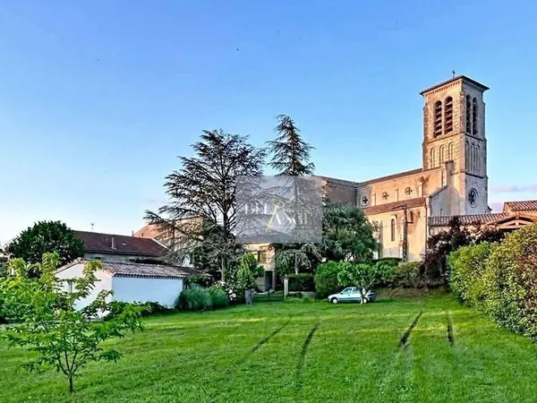 Maison 10 pièces 188 m²