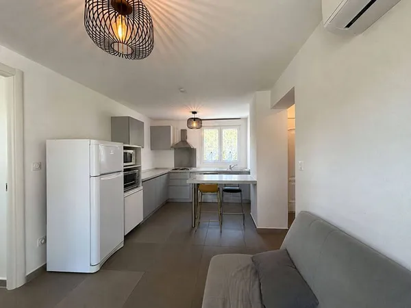 Appartement 3 pièces 43 m²