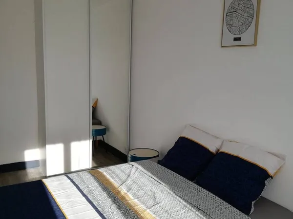 Appartement 1 pièce 80 m²