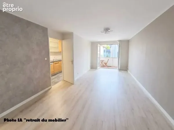 Bel appartement avec terrasse et parking