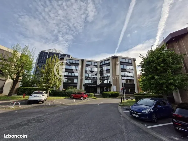 Bureaux 281 m²