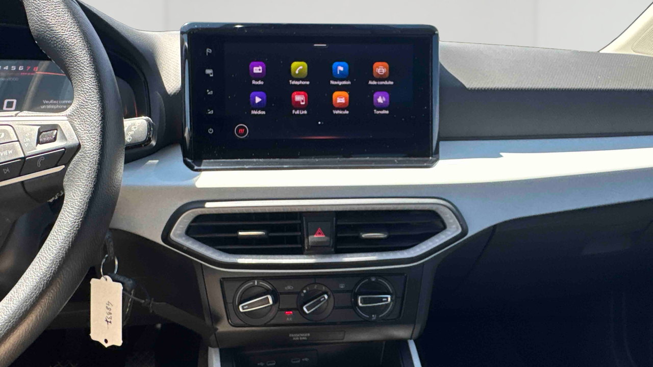 Seat Arona 1.0 TSI 95 ch Start/Stop BVM5 — photo 11