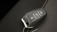 Citroen C3 1.2 PureTech 110ch S&S Shine EAT6 — photo 16