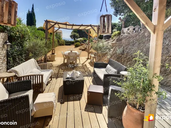 Mazet 3 pièces 43m² Ste Maxime Croisette 2 chambres terrain 300 m²