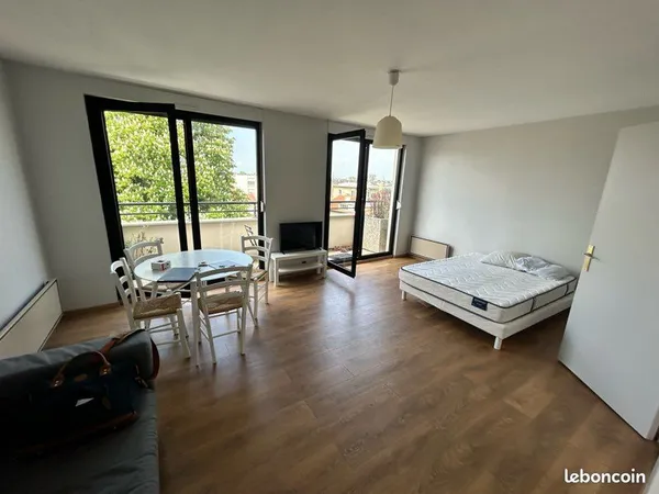 Appartement 33m2 quartier Ponsardin avec balcon