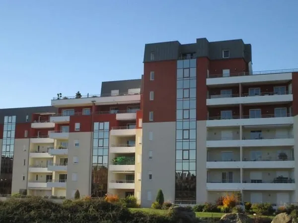 APPARTEMENT T4 SITUE RESIDENCE LES RIVES DU PLESSIS