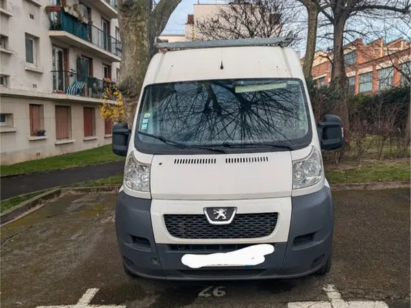 Emplacement parking extérieur - Robespierre - 5 min périphérique
