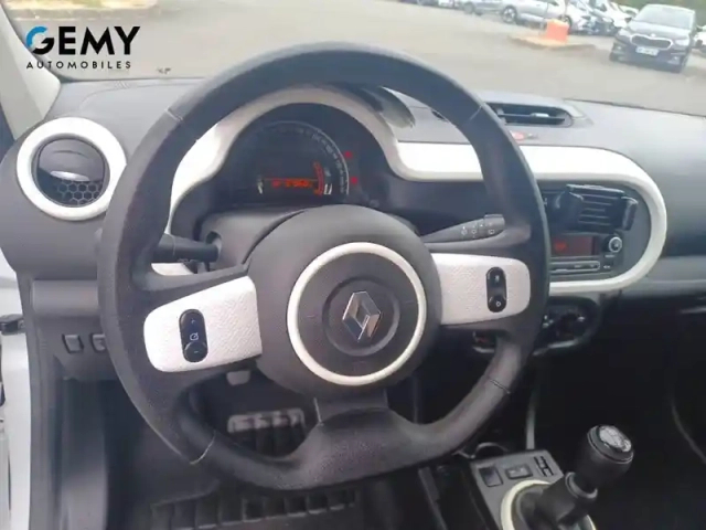 Renault Twingo iii sce 65 - 20 — photo 28