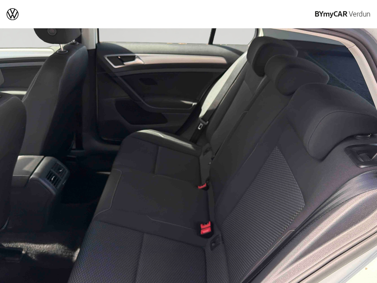 Volkswagen Golf 1.0 TSI 115 BVM6 — photo 12
