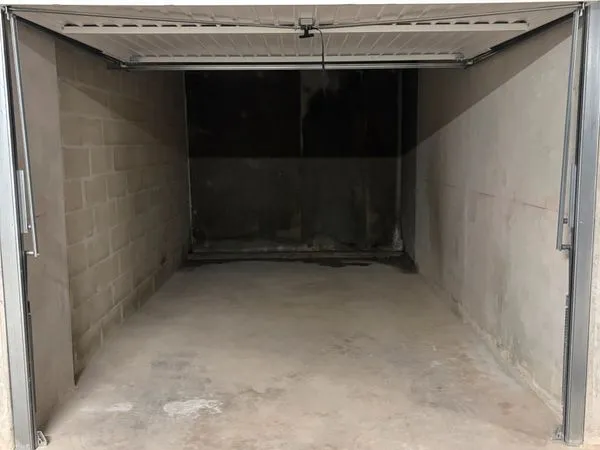 Garage fermé