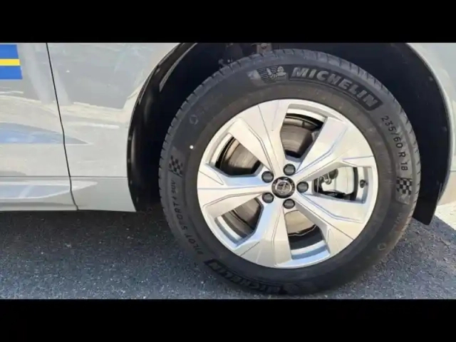 Volvo Xc60 t6 hybride rechargeable 253 + 145ch start geartronic 8 awd — photo 13