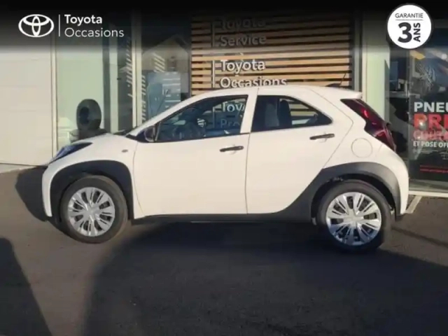 Toyota Aygo X 1.0 vvt-i 72ch active business my23 — photo 3