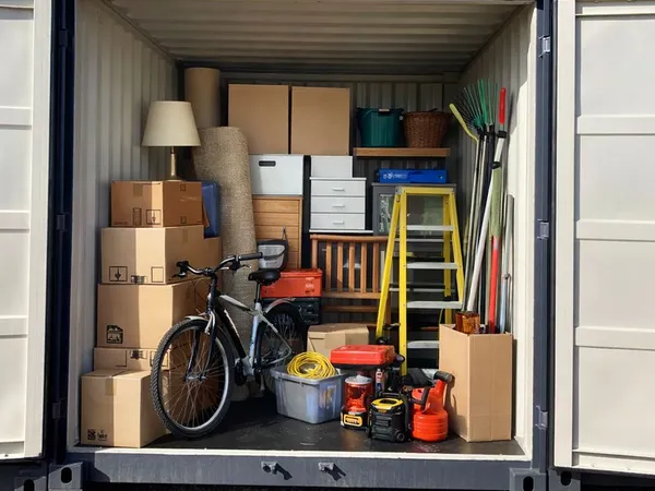Box de stockage / Garde meuble