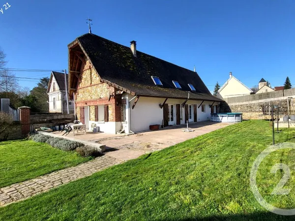Maison 5 pièces 214 m²