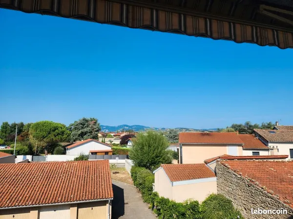 Grand T2 Duplex 71,76 m² avec balcon, cave et parking