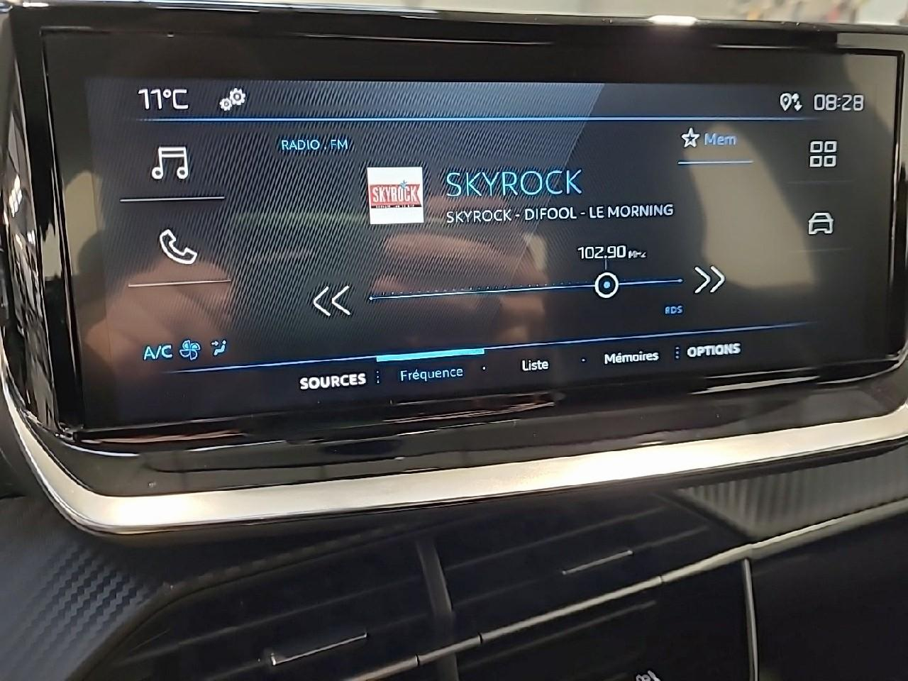 Peugeot 208 puretech 100 s&s bvm6 active — photo 11
