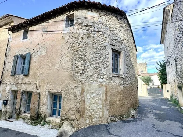 Vends maison - 136 m² - 5 pièces, 3 chambres - Pernes-les-Fontaines 84210