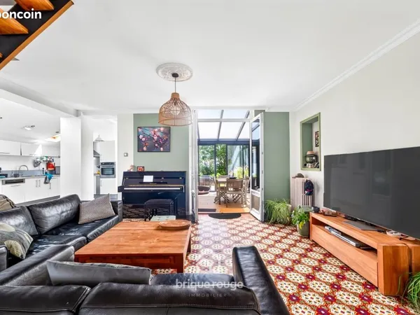 Maison 5 pièces 130 m²