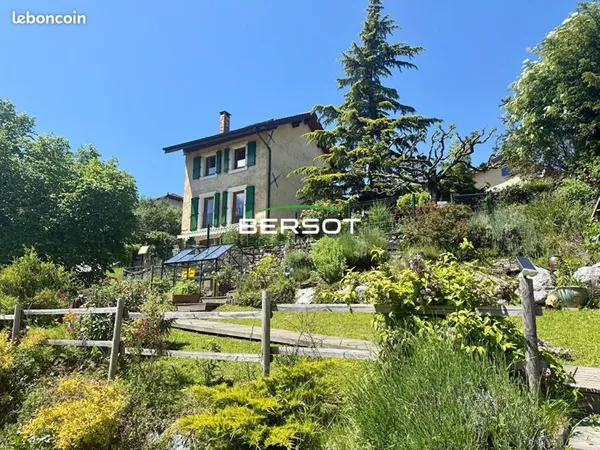 Maison 5 pièces 135 m²