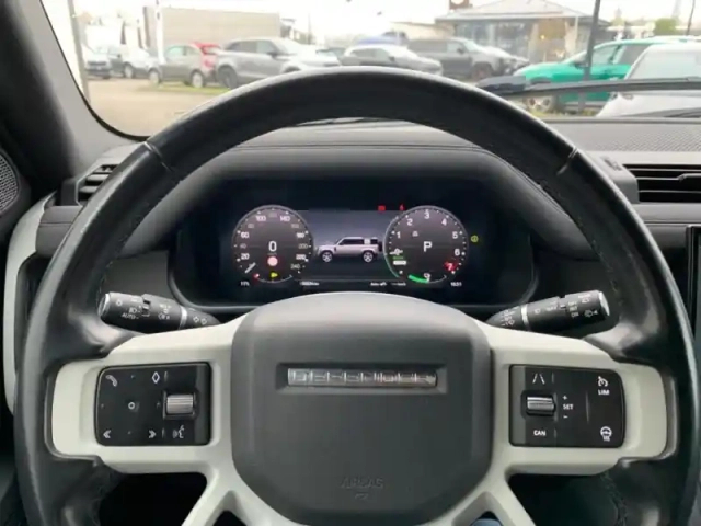 Land Rover Defender 110 2.0 p400e x-dynamic se — photo 9