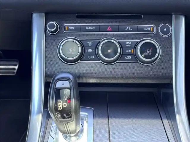 Land Rover Range Rover mark v sdv6 3.0l 306ch — photo 21