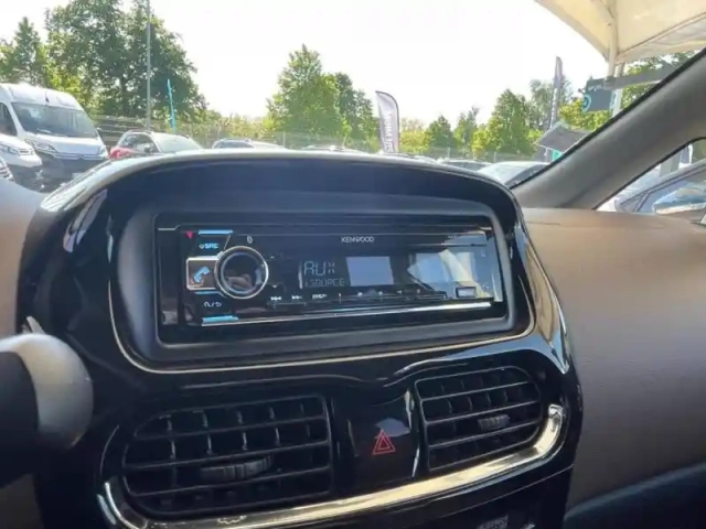 Citroën C-Zéro confort — photo 15