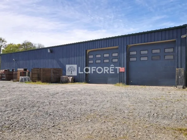 Local commercial 414 m²