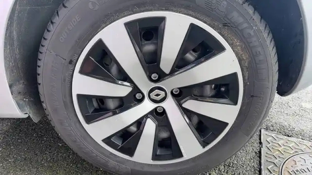 Renault Clio tce 90 — photo 36