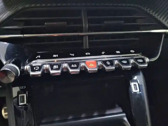 Peugeot 2008 bluehdi 110 s&amp;s bvm6 — photo 65