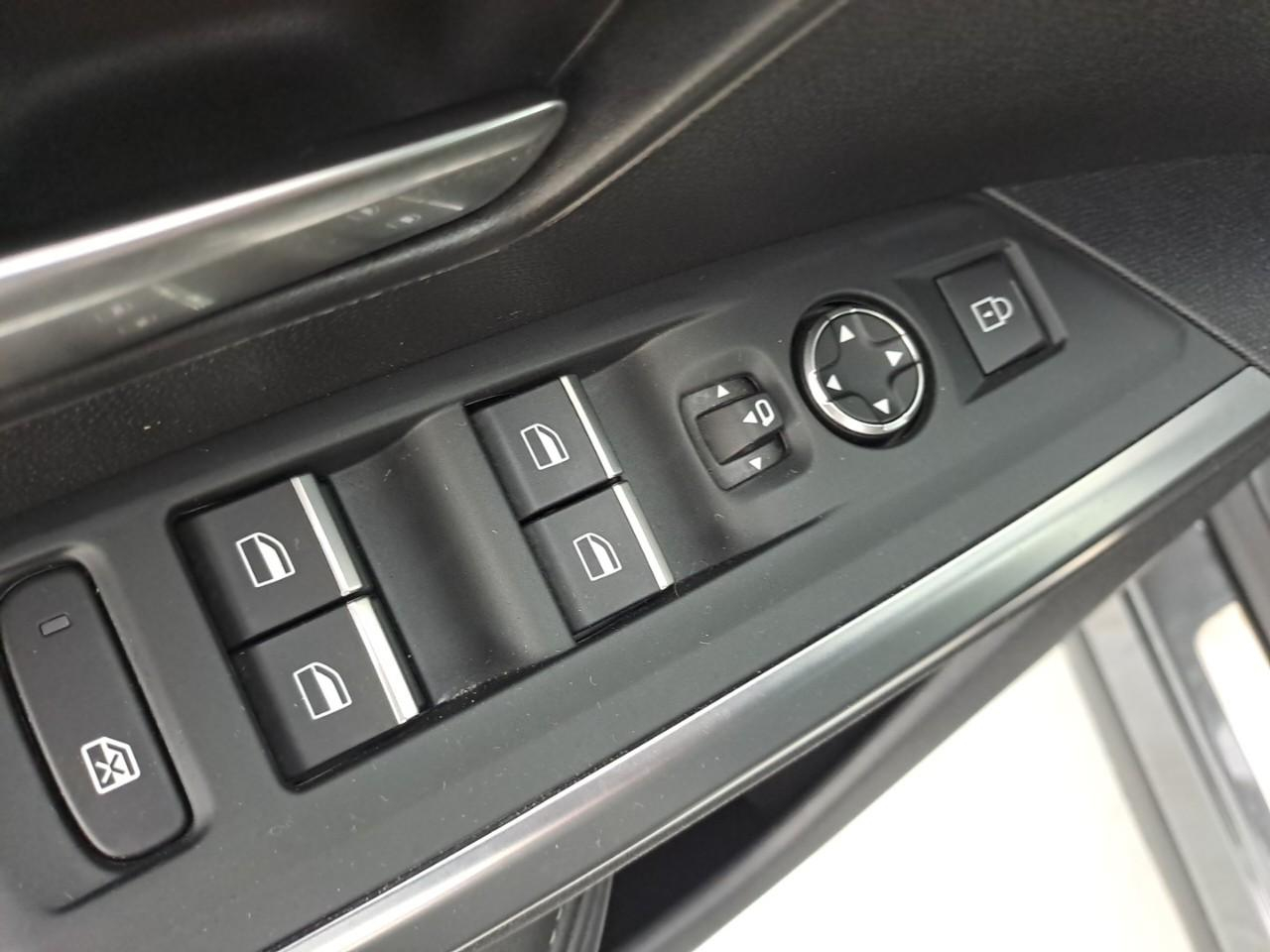 Peugeot 3008 plug-in hybrid 195 e-dcs7 gt — photo 22