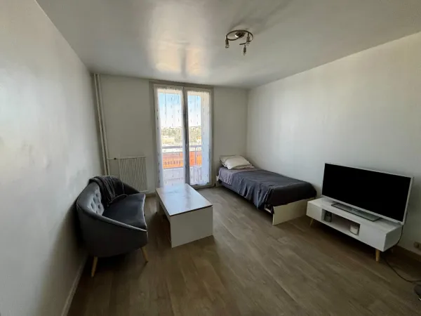 QUARTIER ENCAGNANE STUDIO A VENDRE AIX EN PROVENCE (13)
