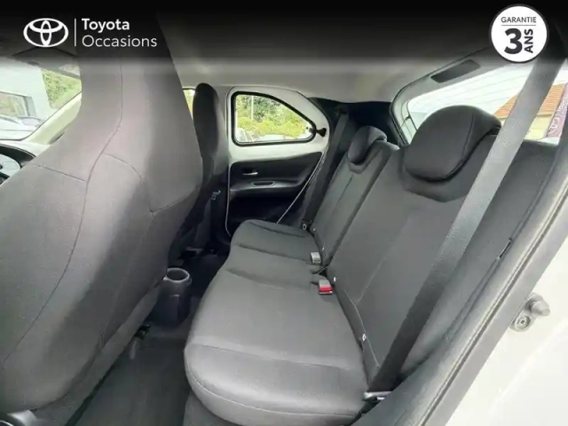 Toyota Aygo X 1.0 vvt-i 72ch dynamic my23 — photo 13