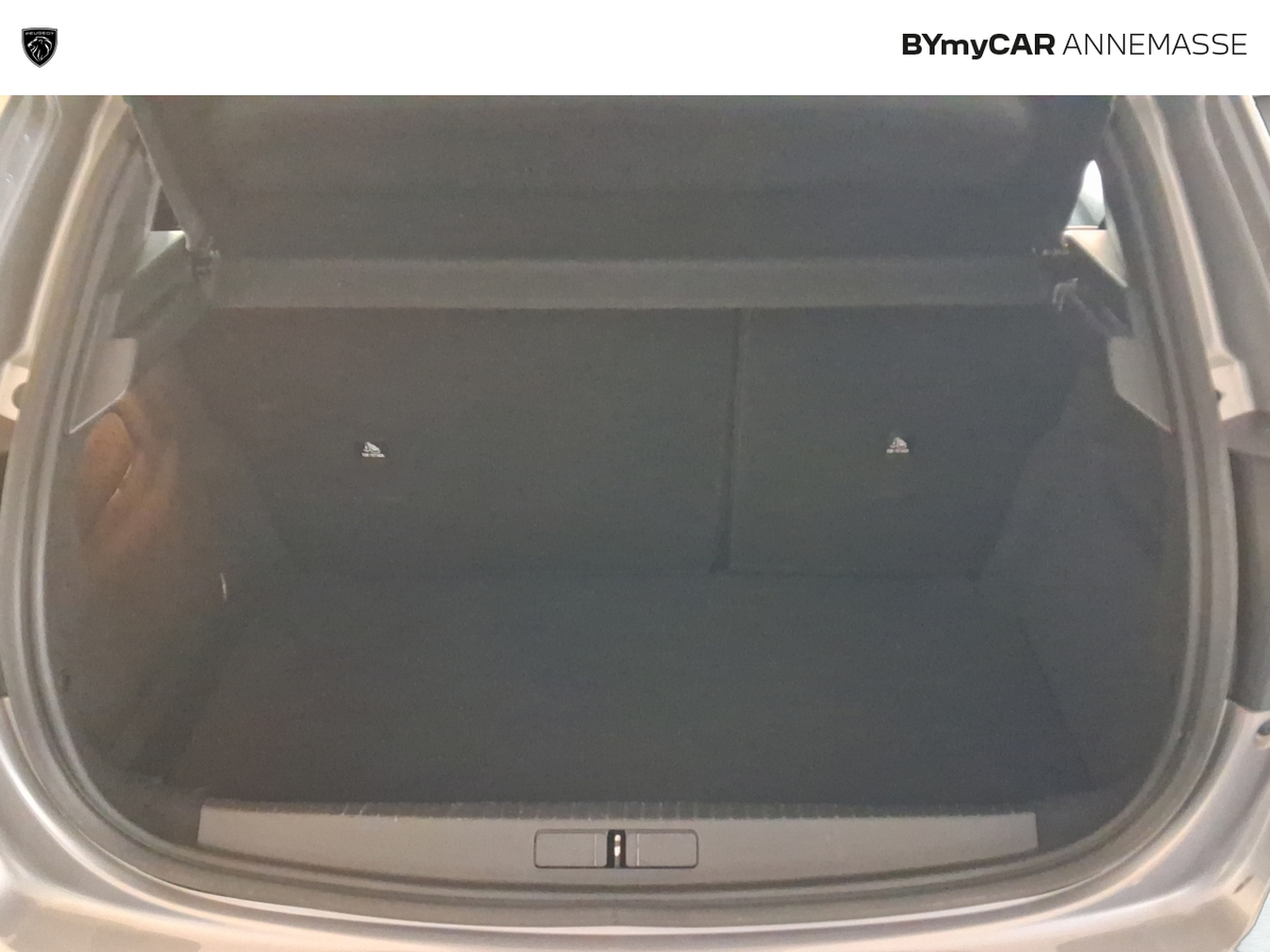 Peugeot 208 PureTech 100 S&amp;S EAT8 — photo 12