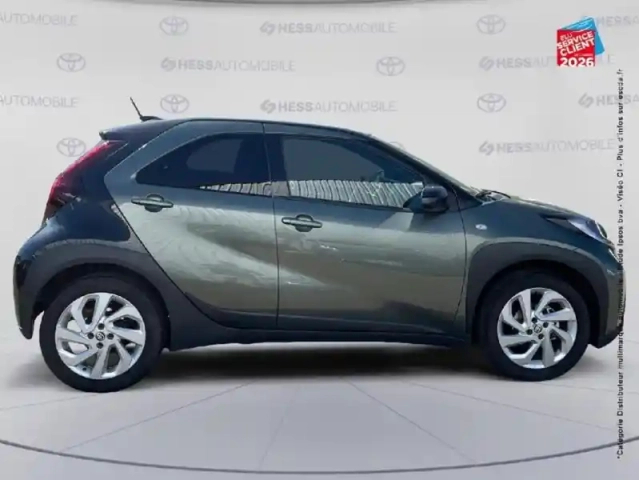 Toyota Aygo x 1.0 vvt-i 72ch design s-cvt — photo 4