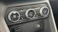 Dacia Sandero 1.0 ECO-G 100ch Stepway Confort -22 — photo 15