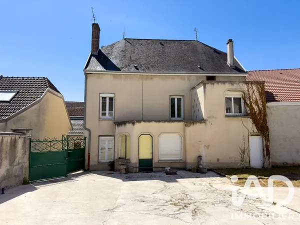 Maison 12 pièces 385 m²