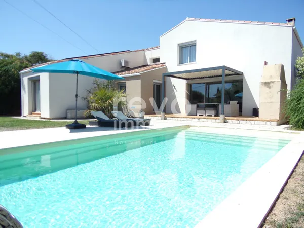 CANET / AXE A75 / VILLA T7 SUR 2140 m² PISCINE ET GARAGE