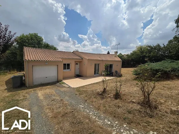 Maison de plain-pied 5 pièces 98 m²