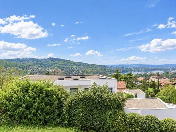 Maison 6 pièces 120 m²