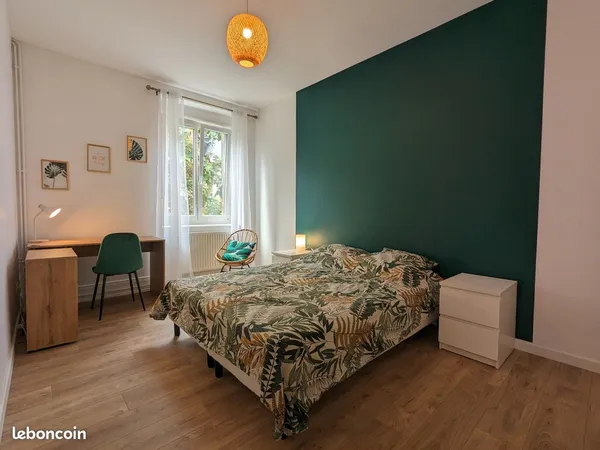 Chambre dispo 22/10 - Coloc conviviale Place Franklin, Mulhouse