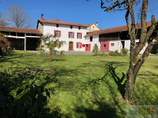 Maison de caractère 5 pièces 110 m²
