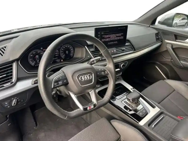 Audi Q5 50 tfsie 299 s tronic 7 quattro s line — photo 20