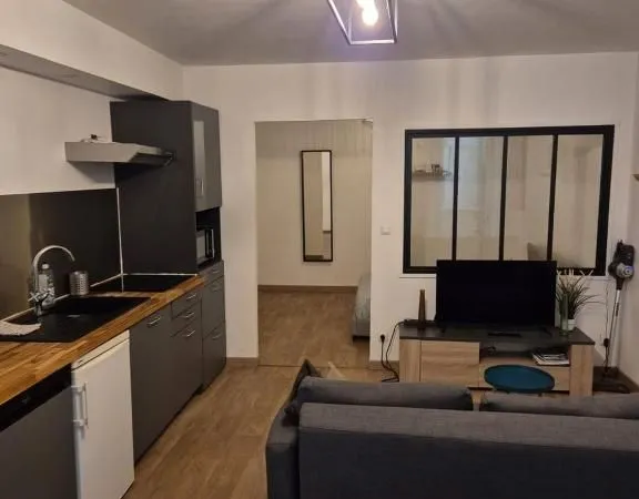 Location F2 30 m²