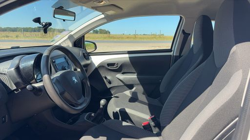 Peugeot 108 1.0 VTi 68 - Access – 2016 – 57871 km – Essence – Boîte Manuelle — photo 11