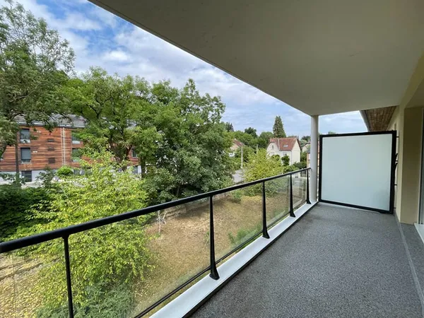 Appartement - LE BAN ST MARTIN - F2 - 47,6 m²