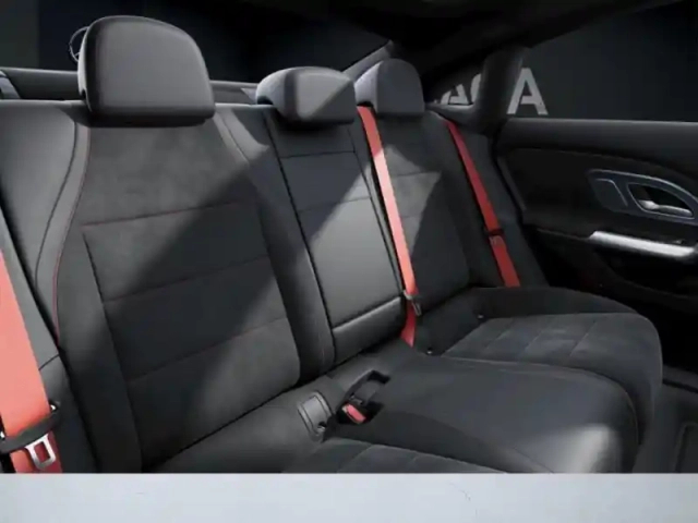Mercedes Cla coupe 200 amg line — photo 39